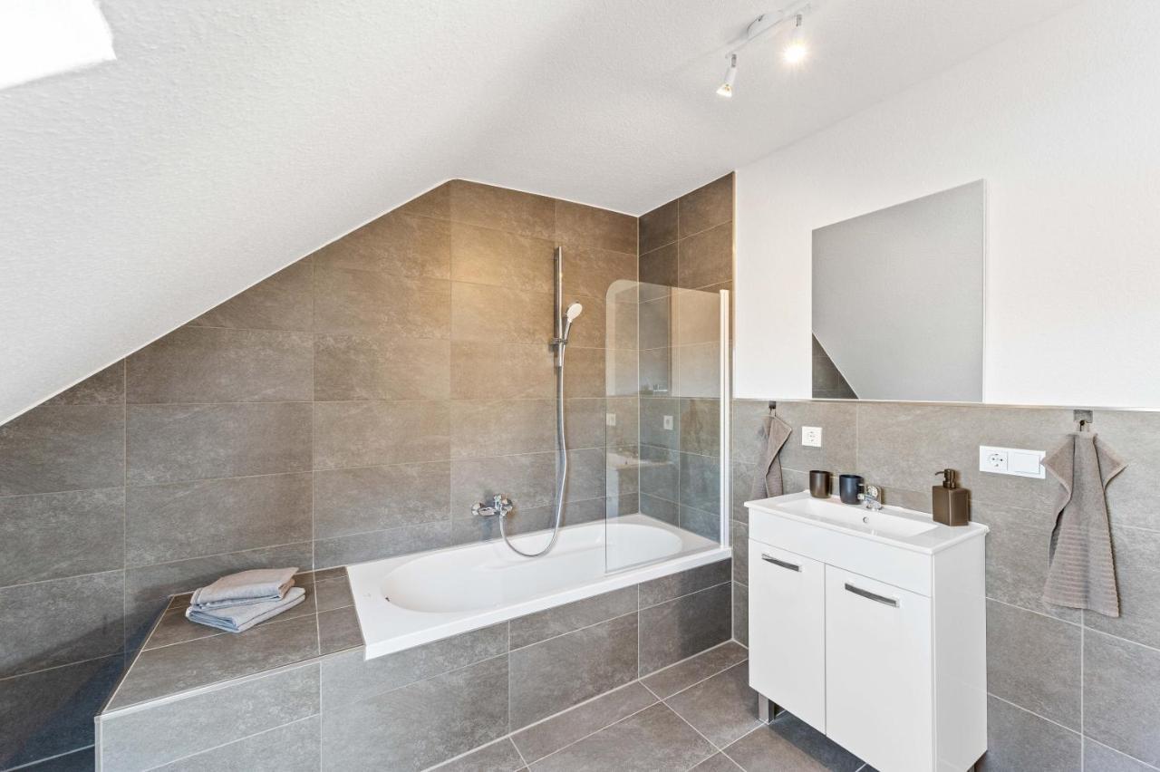 Casa Bergstrasse 3 Apartment เบนส์ไฮม์ ภายนอก รูปภาพ